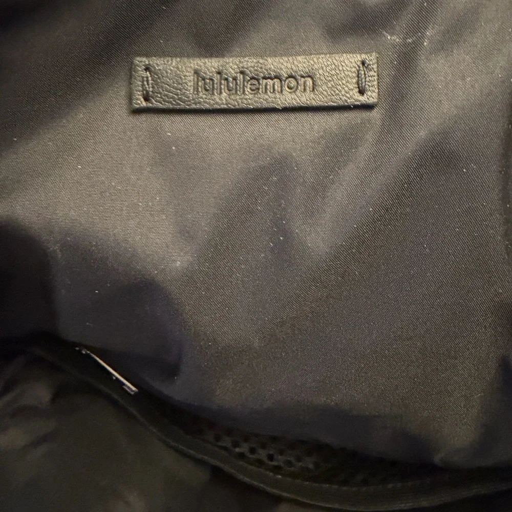 Lululemon all night festival Bag